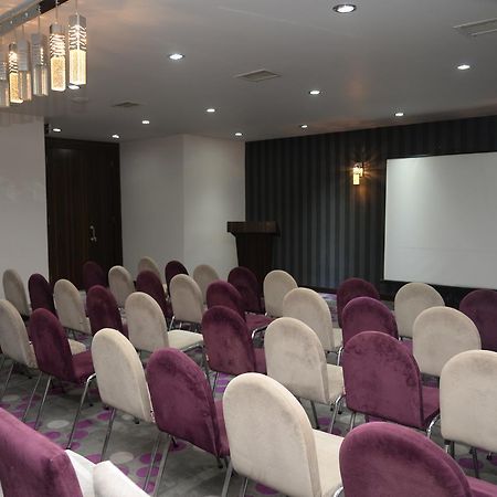Mustafakemalpaşa Hande Hotel מראה חיצוני תמונה