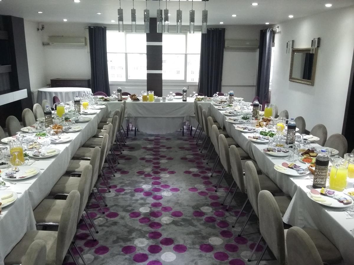 Mustafakemalpaşa Hande Hotel מראה חיצוני תמונה