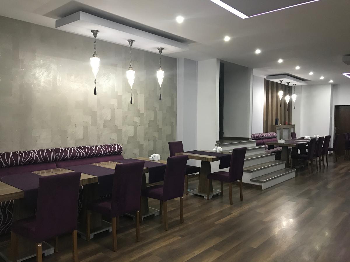 Mustafakemalpaşa Hande Hotel מראה חיצוני תמונה