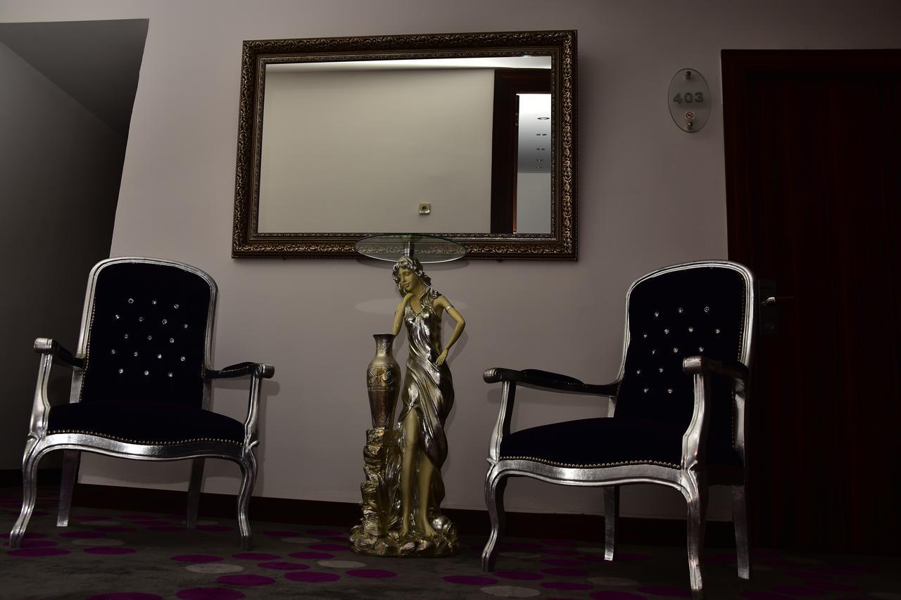 Mustafakemalpaşa Hande Hotel מראה חיצוני תמונה